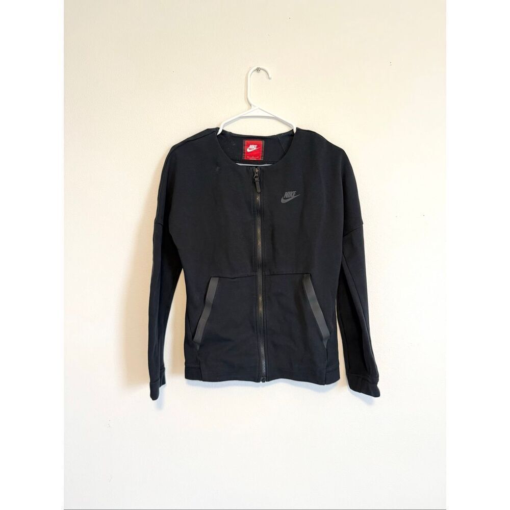 Nike Tech Fleece Jacket - Picture 2 of 4